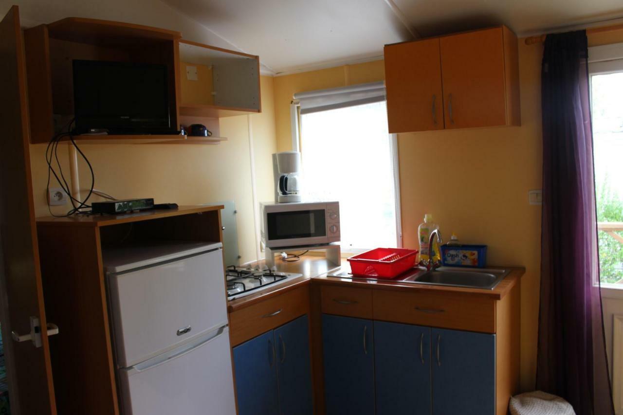Camping Du Pontis Verteillac Esterno foto